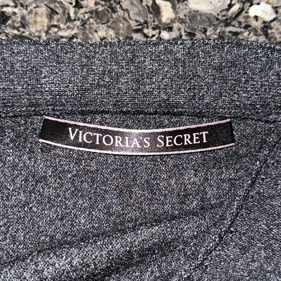 Victoria’s Secret Black Knot Twist Deep V Back Sweater - Picture 3 of 4